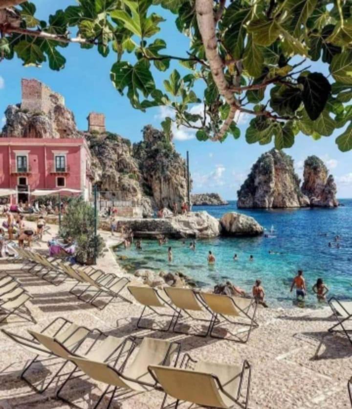 Via Siracusa 5 カステッランマーレ・デル・ゴルフォ エクステリア 写真