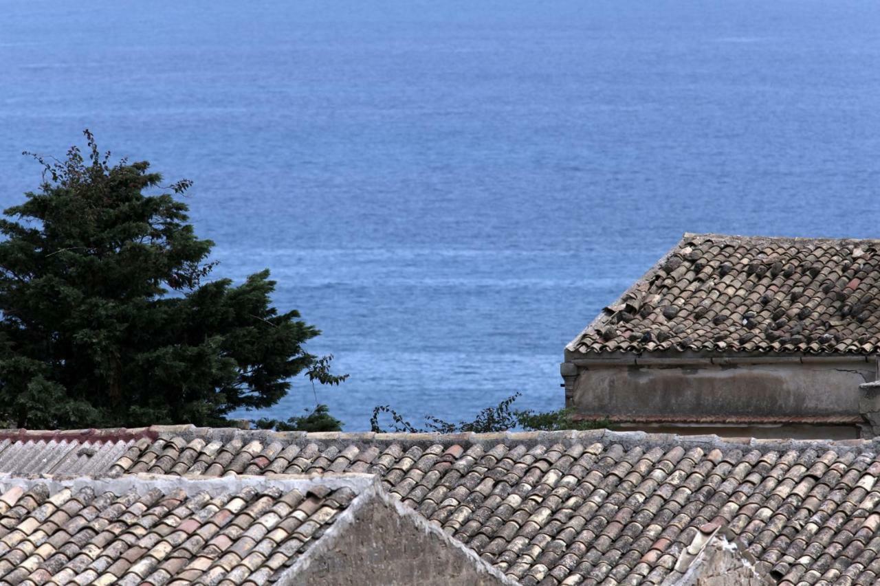 Via Siracusa 5 カステッランマーレ・デル・ゴルフォ エクステリア 写真